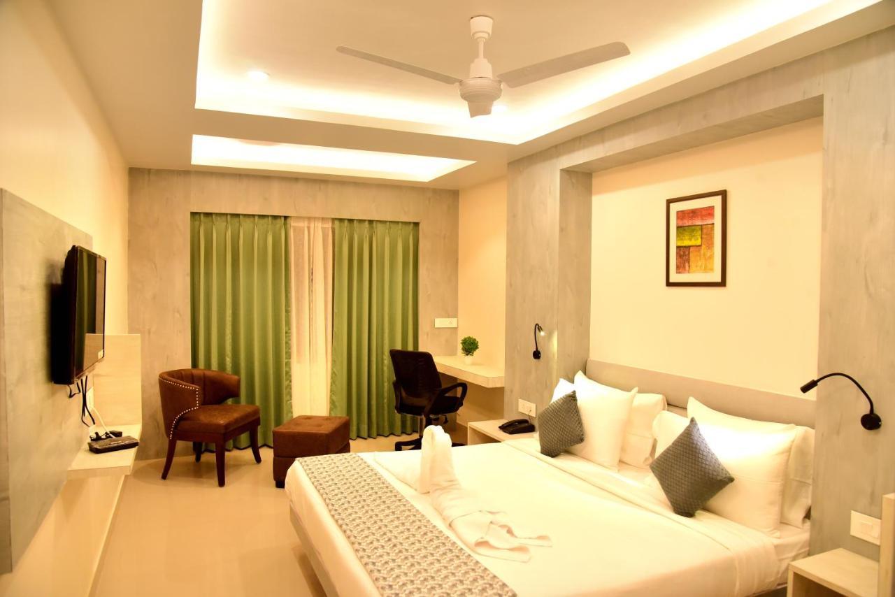 Hotel Rishiraj, Nagaon Nagaon  Екстериор снимка